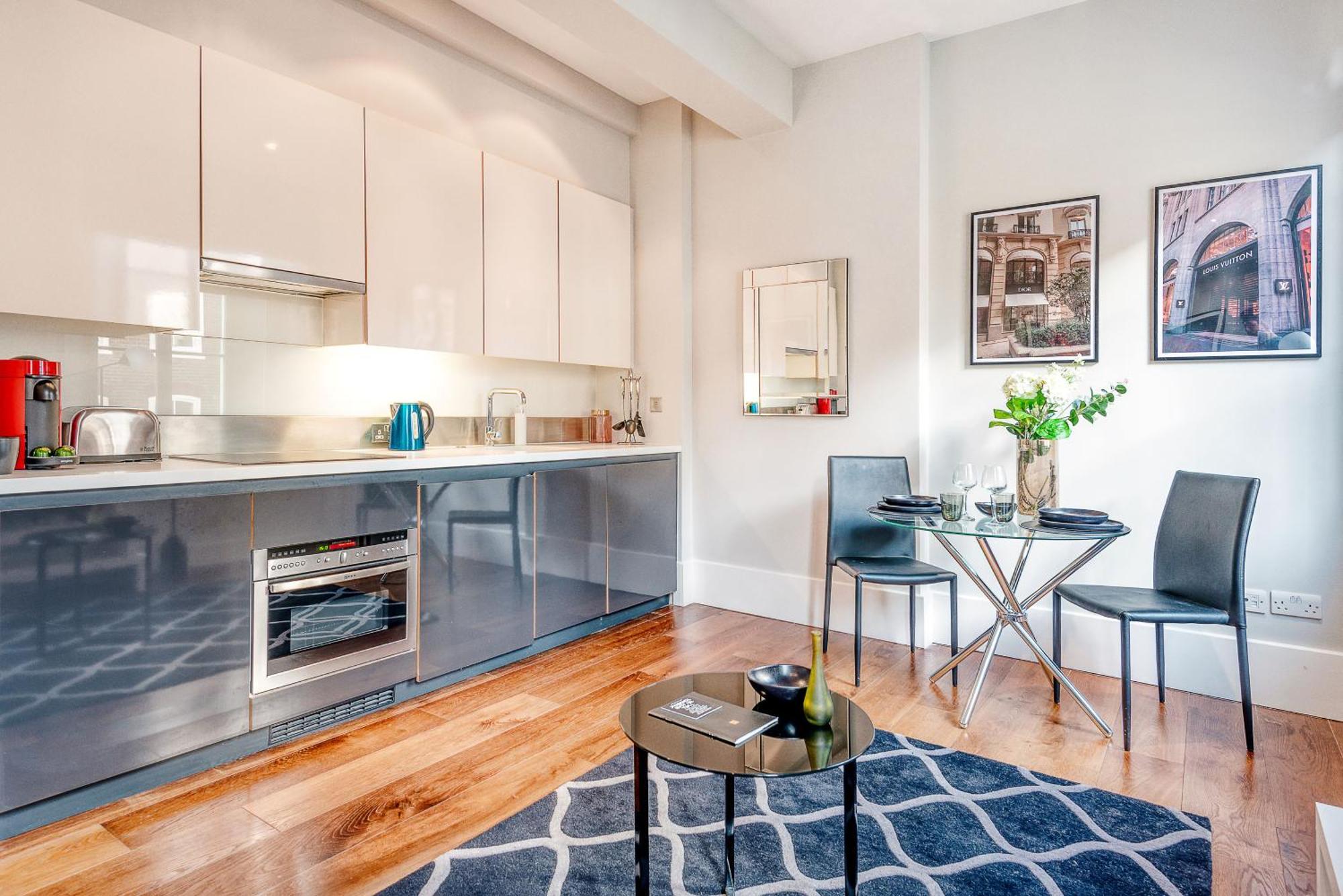 Arcore Premium Apartments: Mayfair Лондон Екстериор снимка
